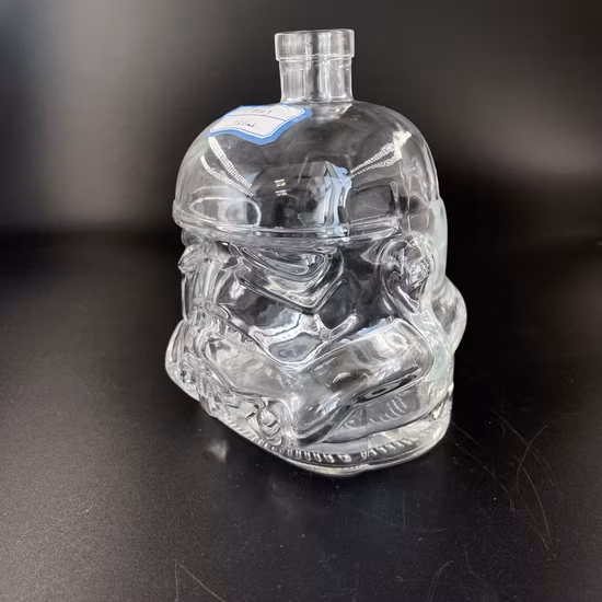Botella de vino de hielo de vidrio esmerilado transparente de alto grado personalizado 200ml 375ml 500ml con botella de vino estándar de corcho