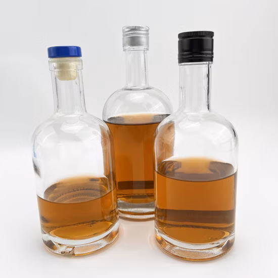 Logotipo personalizado en relieve transparente 500ml 700ml 750ml Ron Tequila Gin Brandy Ron Whisky Vodka Licor Licores Botella de vidrio